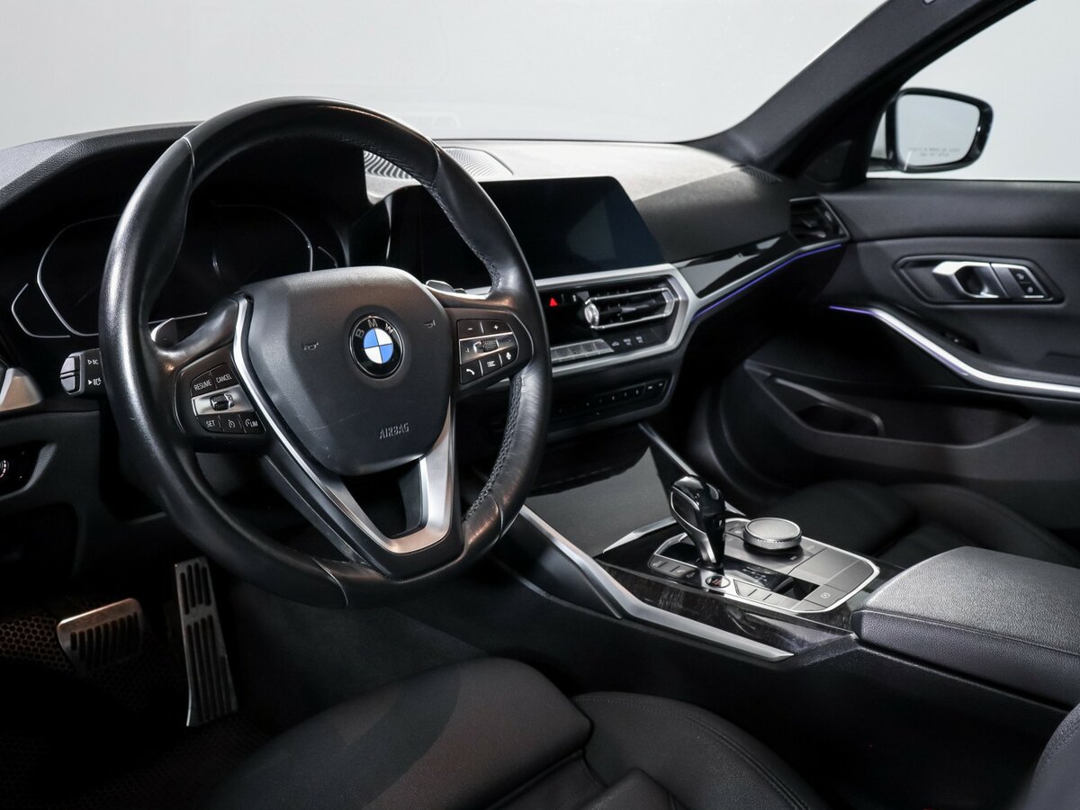 Купить BMW 3 серии с пробегом. Фото: #10
