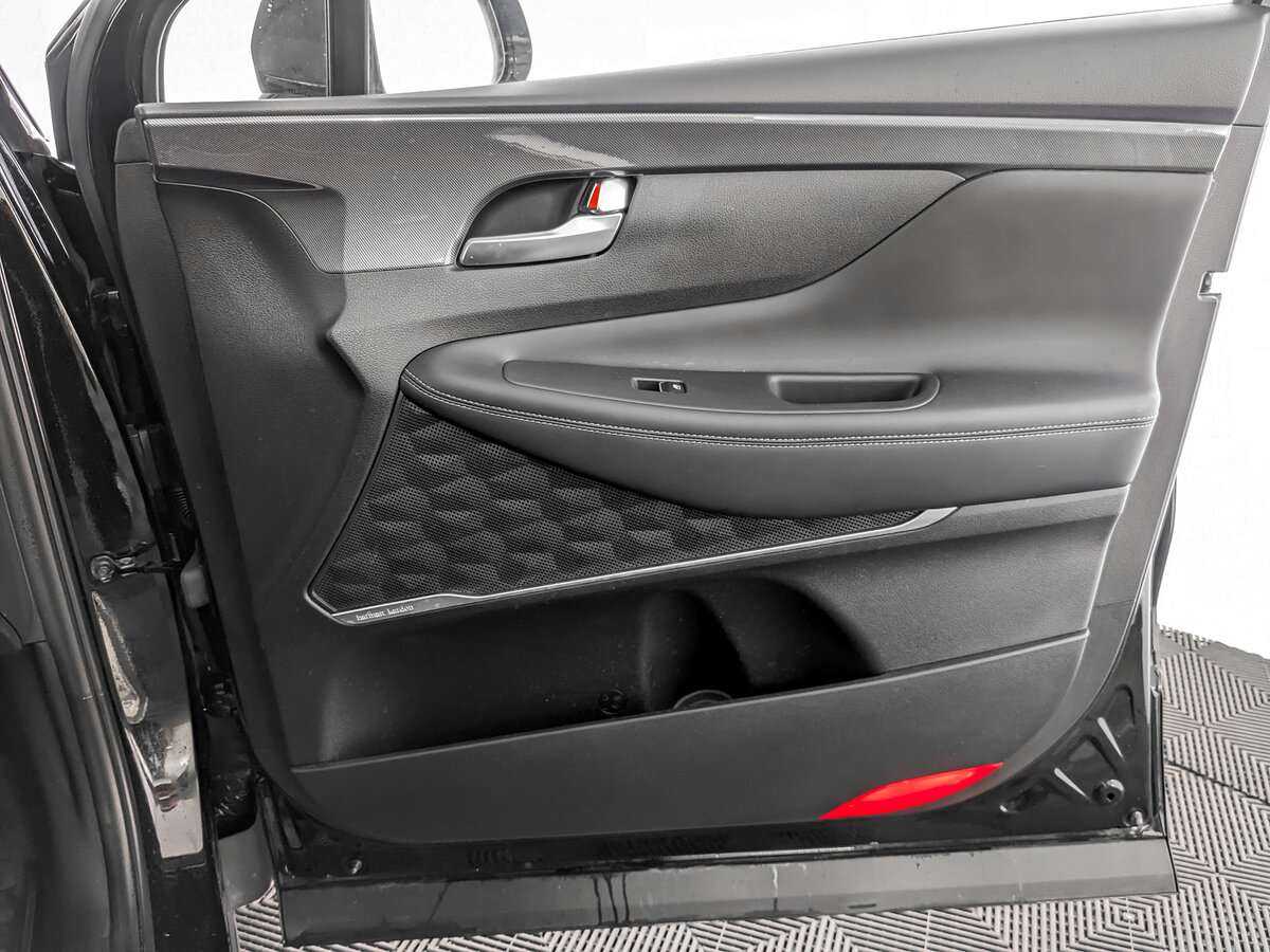 Купить Hyundai Santa Fe с пробегом. Фото: #20