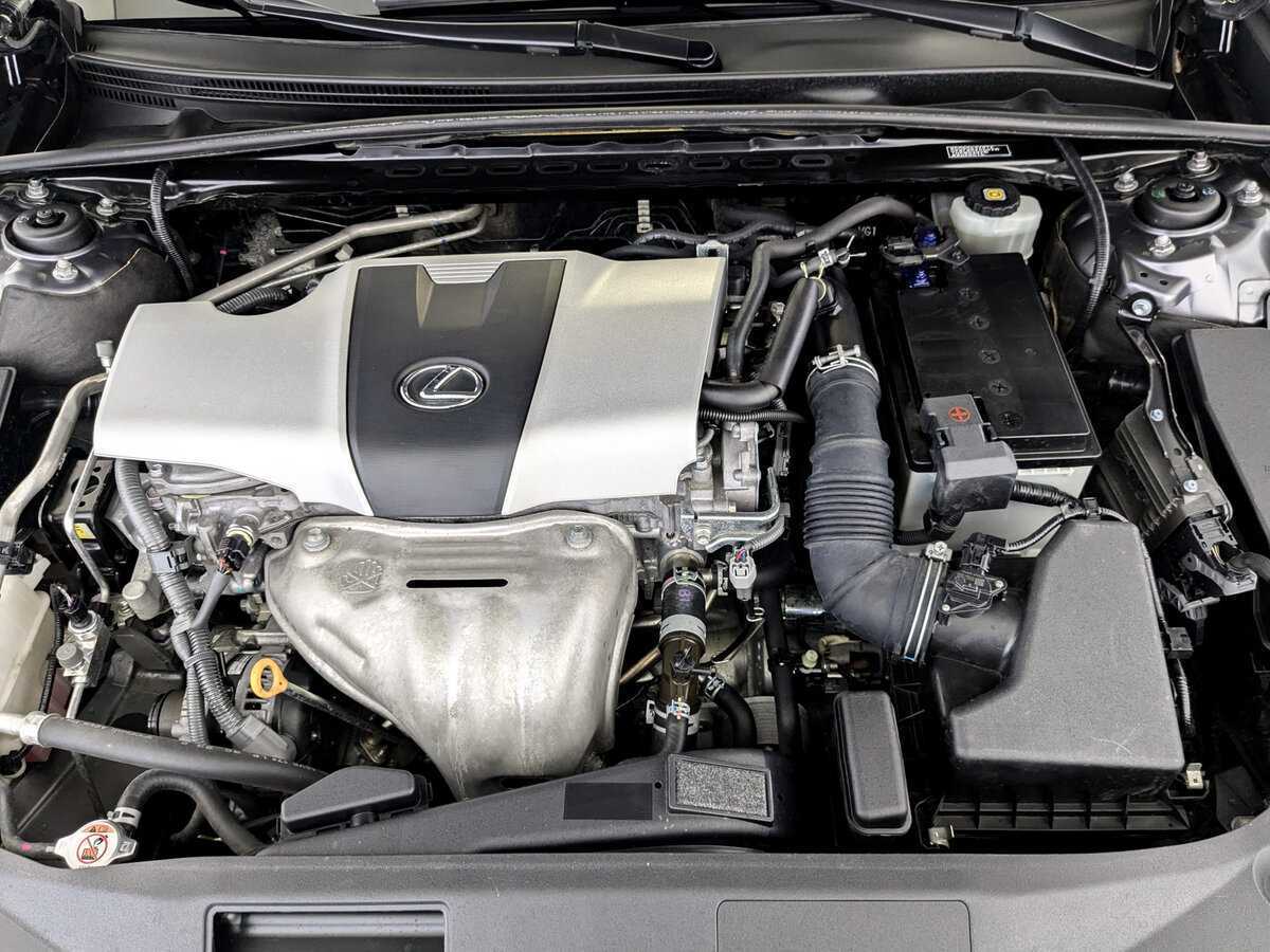 Купить Lexus ES с пробегом. Фото: #8