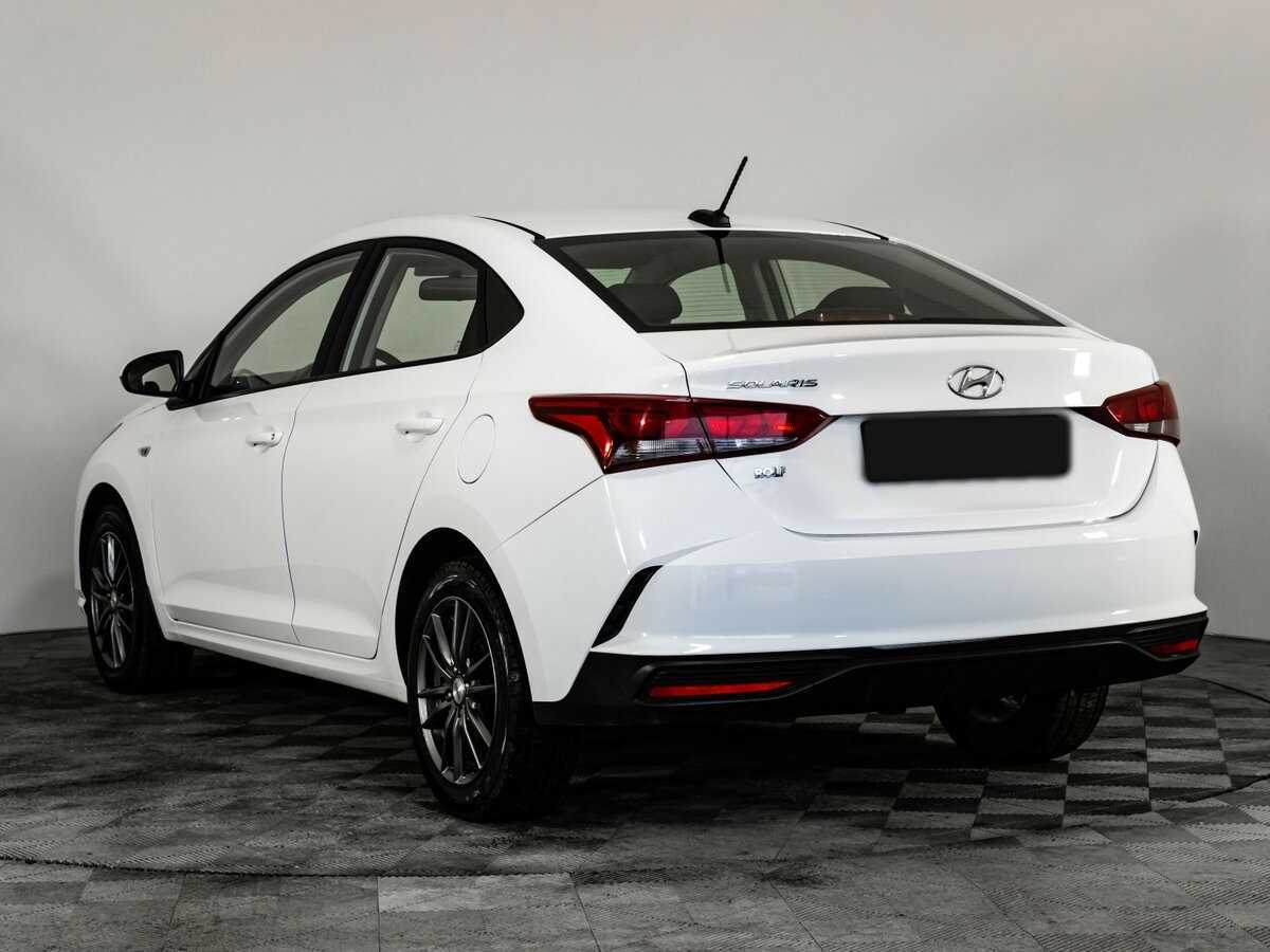 Купить Hyundai Solaris с пробегом. Фото: #5