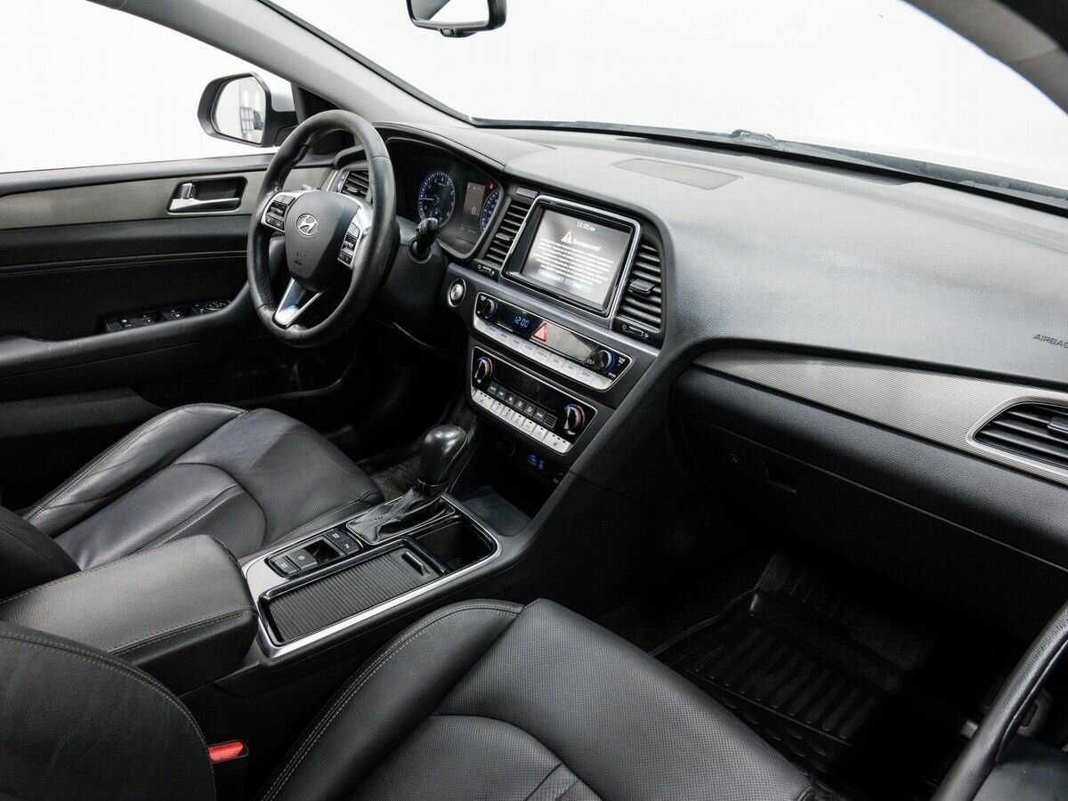 Купить Hyundai Sonata с пробегом. Фото: #7