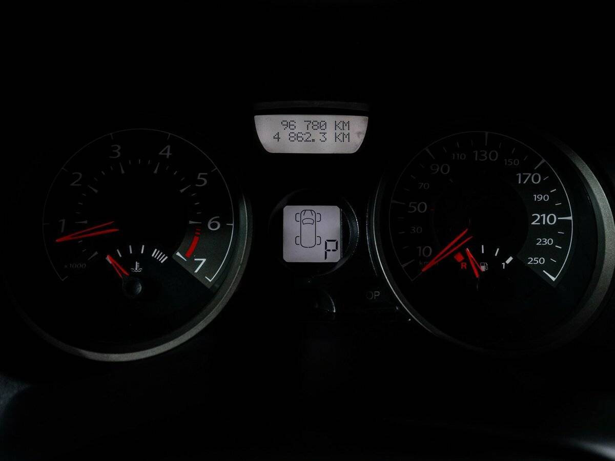 Купить Renault Megane с пробегом. Фото: #10