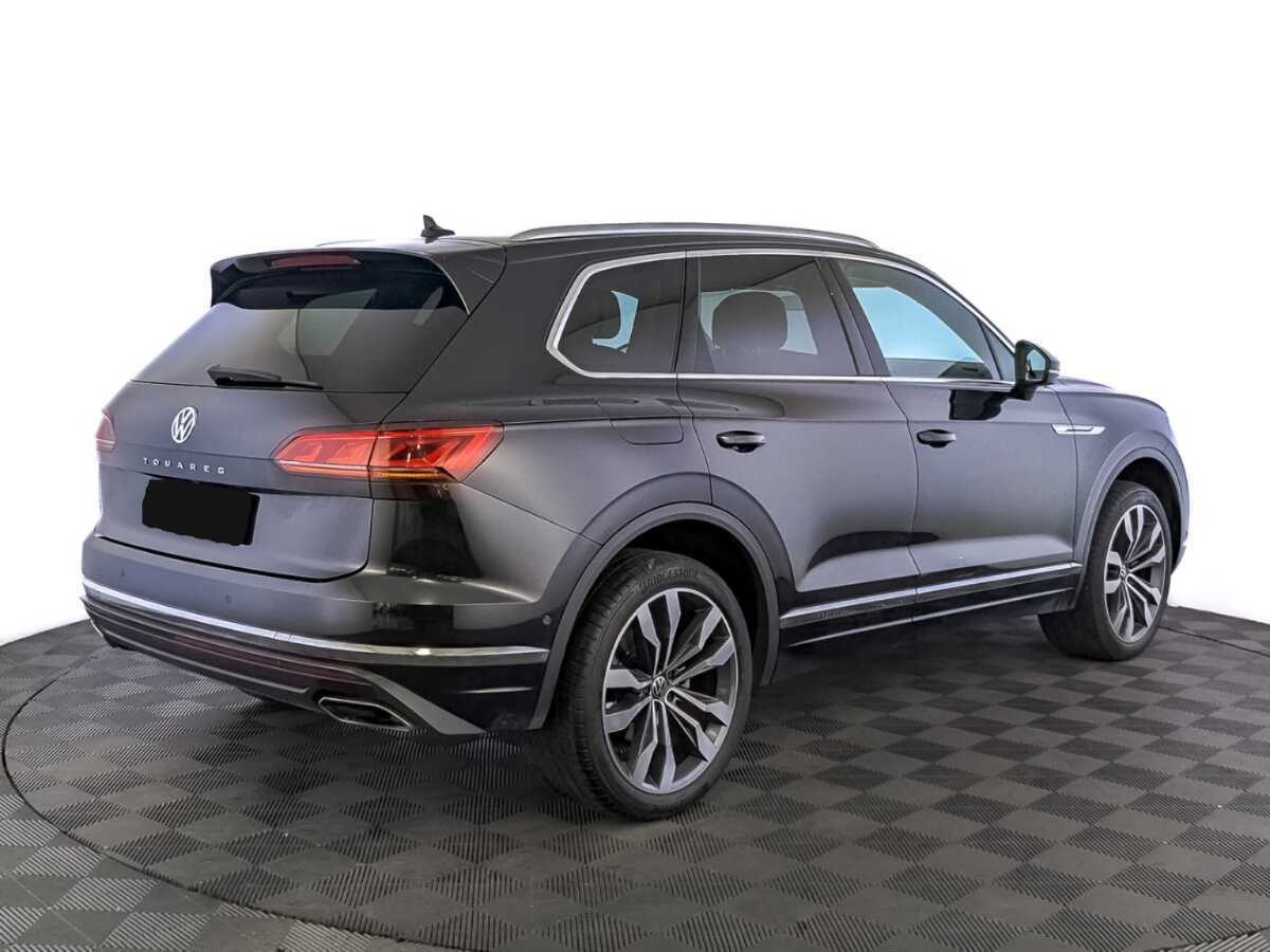 Купить Volkswagen Touareg с пробегом. Фото: #4