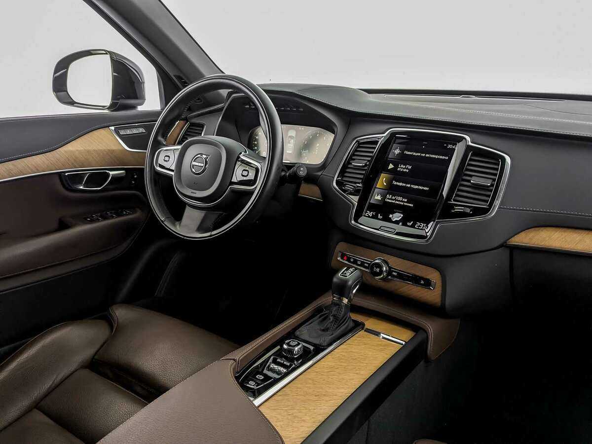 Купить Volvo XC90 с пробегом. Фото: #23