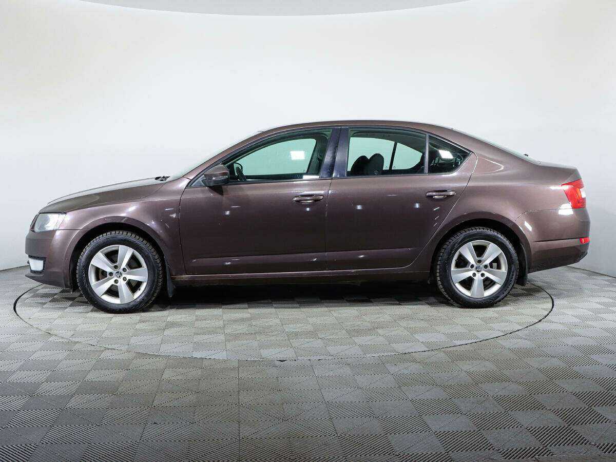 Купить Skoda Octavia с пробегом. Фото: #7