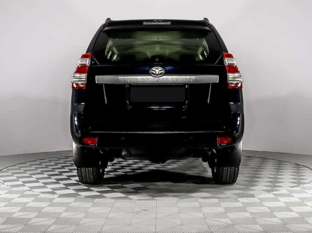 Купить Toyota Land Cruiser Prado с пробегом. Фото: #4