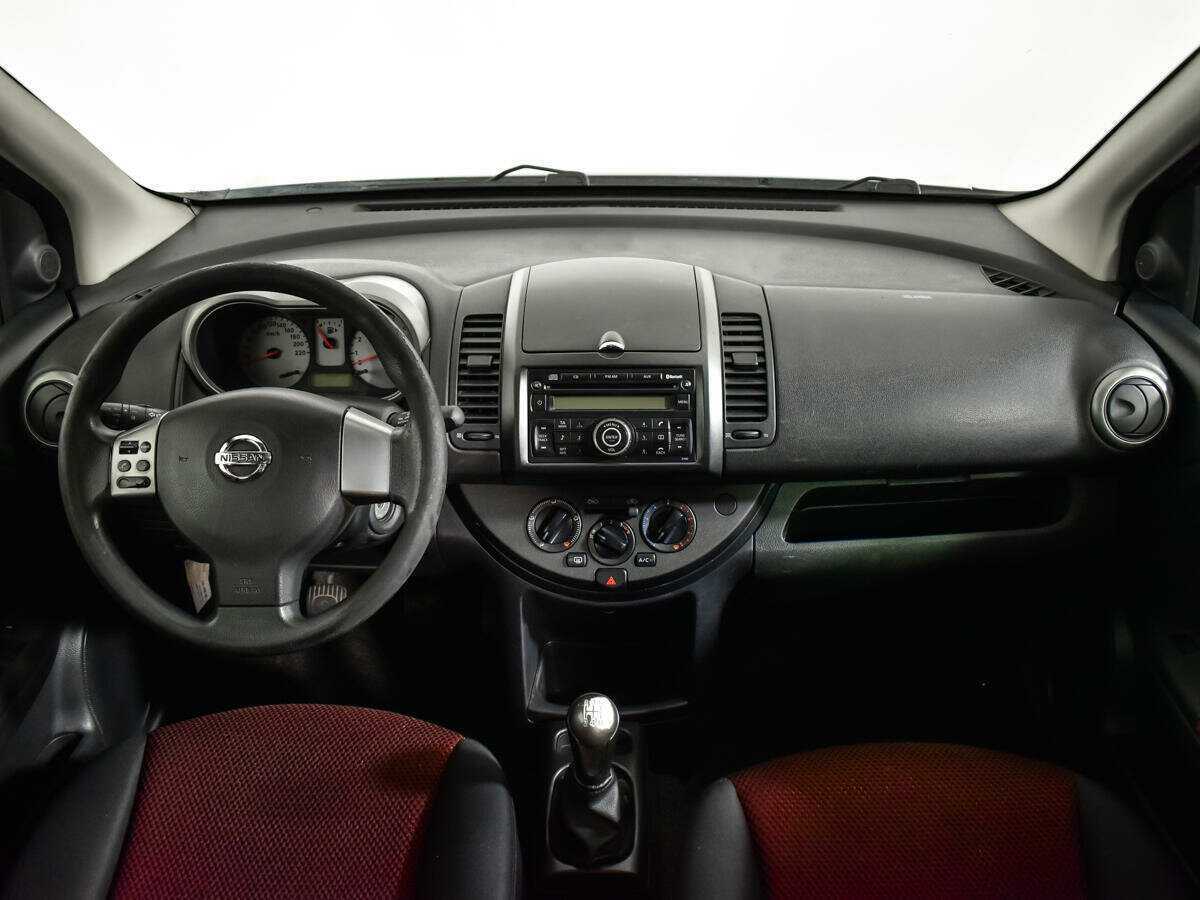 Купить Nissan Note с пробегом. Фото: #9