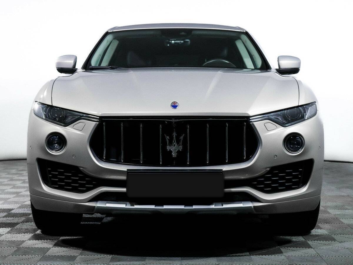 Купить Maserati Levante с пробегом. Фото: #1