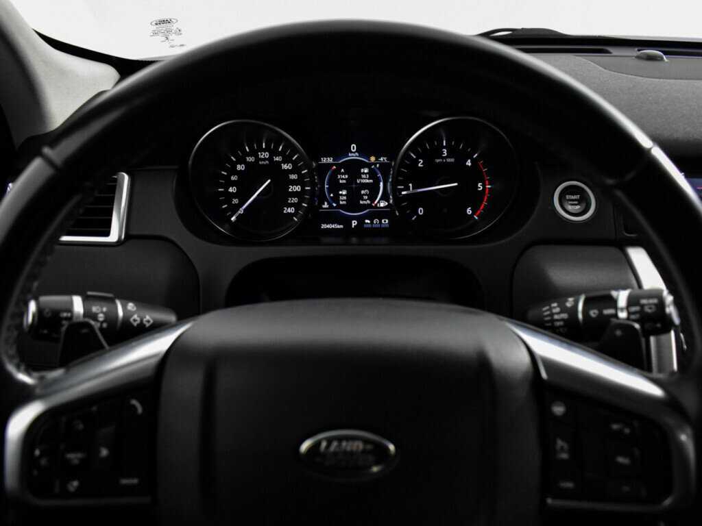 Купить Land Rover Discovery Sport с пробегом. Фото: #18