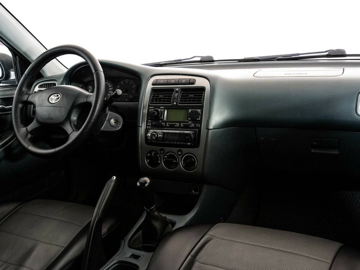 Купить Toyota Avensis с пробегом. Фото: #8