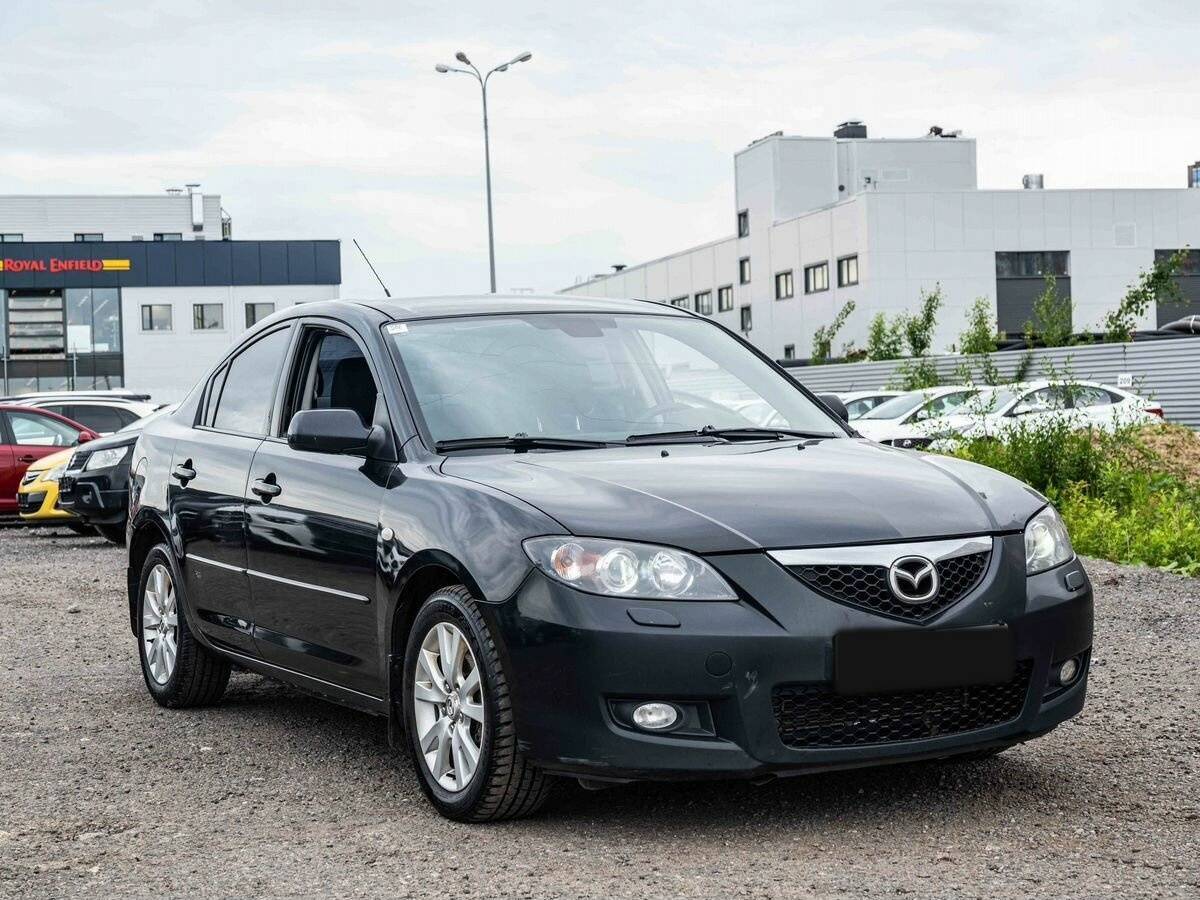 Купить Mazda 3 с пробегом. Фото: #2