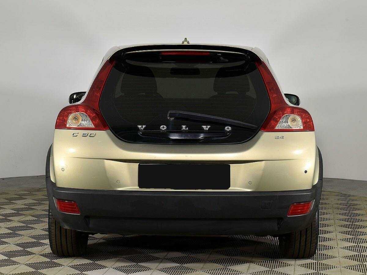 Купить Volvo C30 с пробегом. Фото: #3