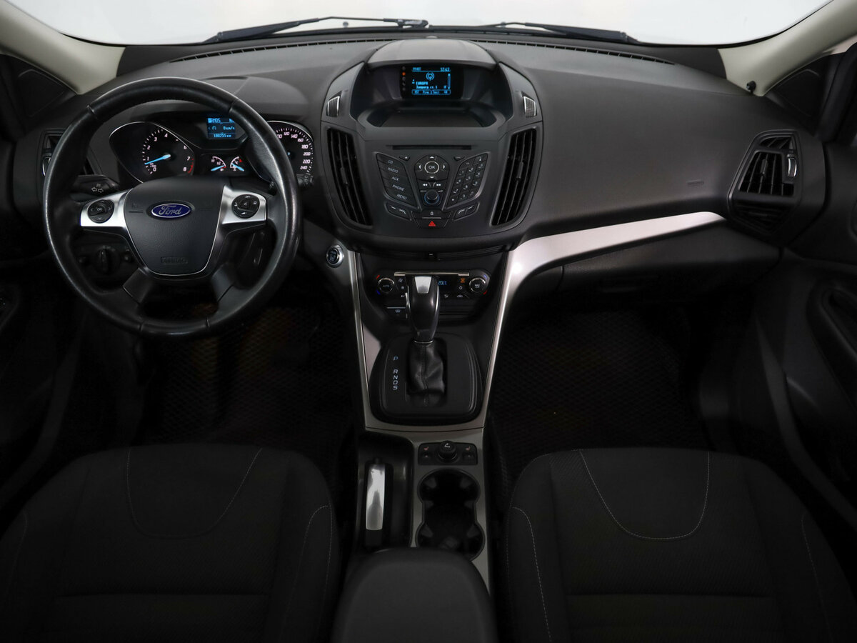 Купить Ford Kuga с пробегом. Фото: #4