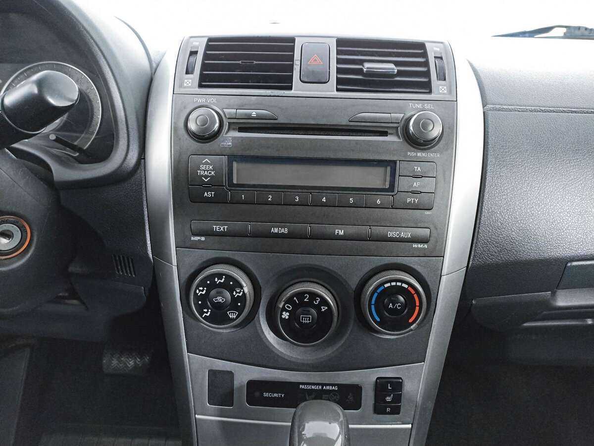 Купить Toyota Corolla с пробегом. Фото: #12
