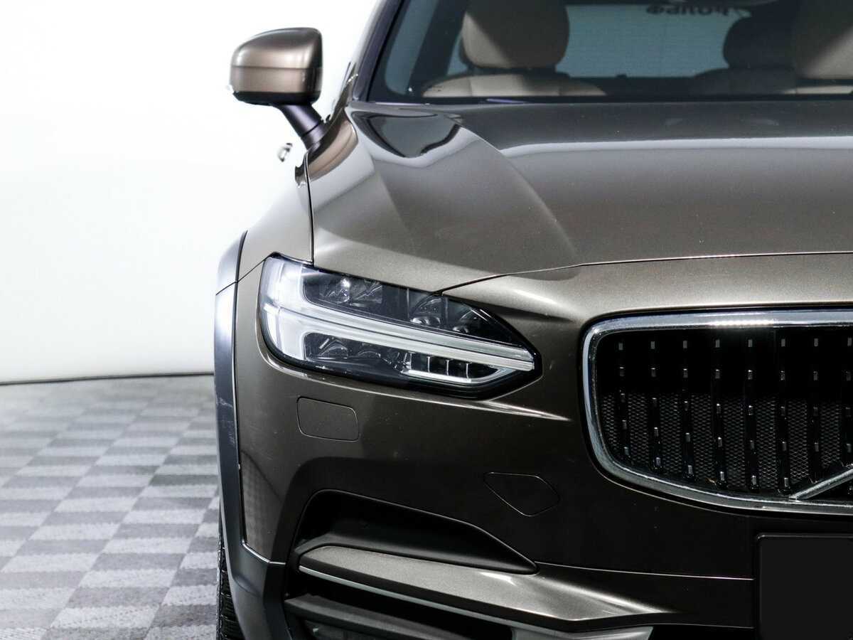 Купить Volvo V90 Cross Country с пробегом. Фото: #14