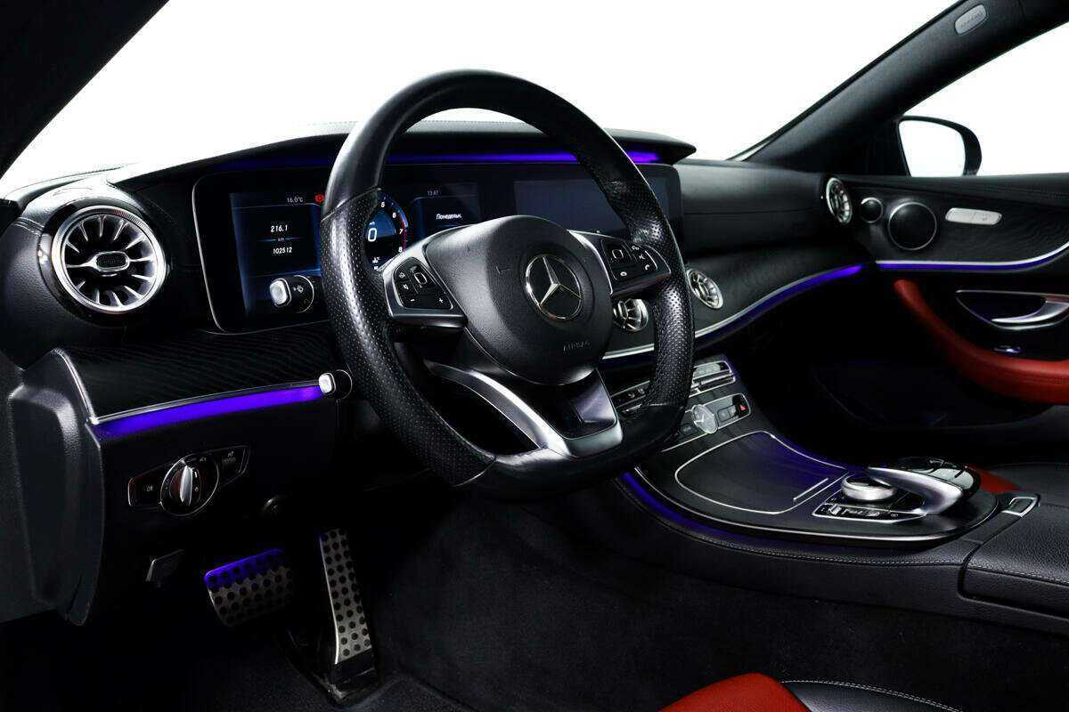 Купить Mercedes-Benz E-Класс с пробегом. Фото: #11
