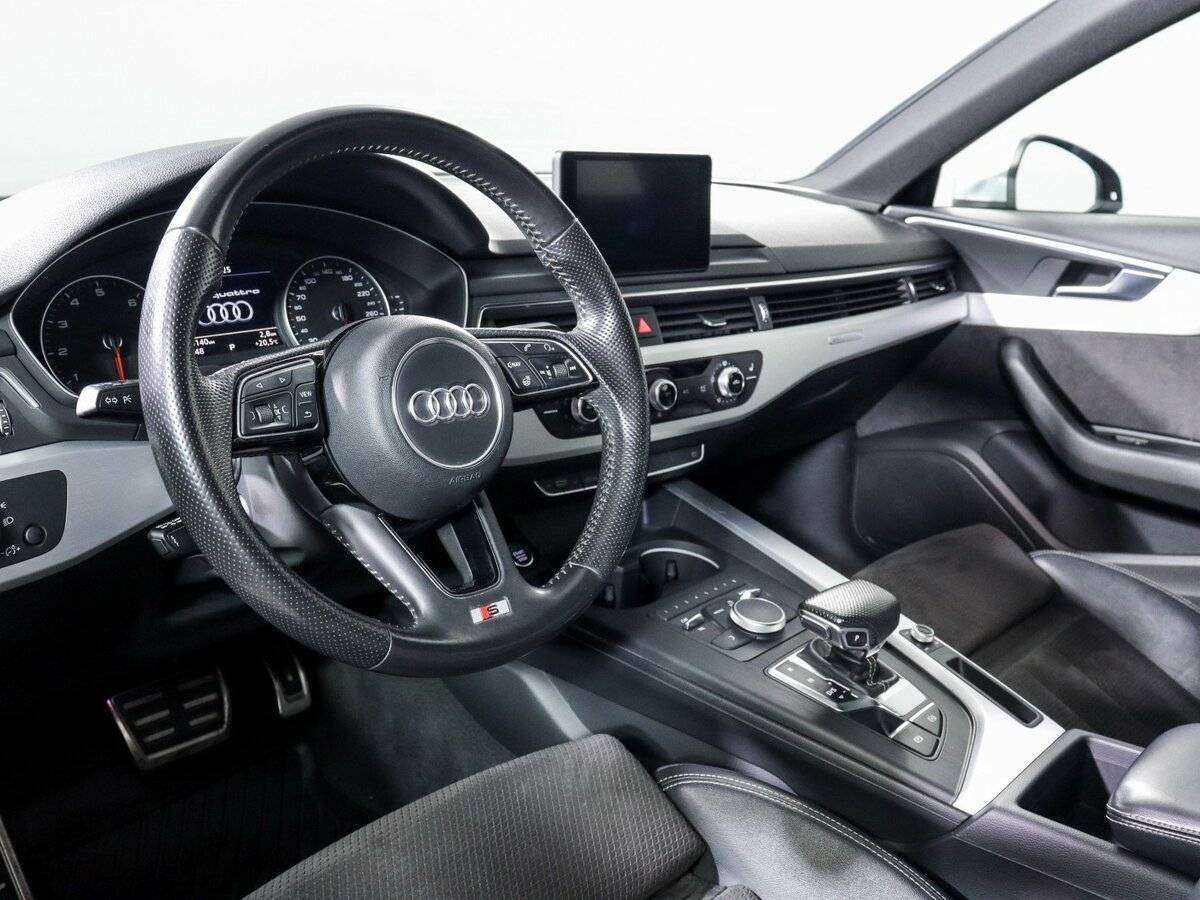 Купить Audi A4 с пробегом. Фото: #10