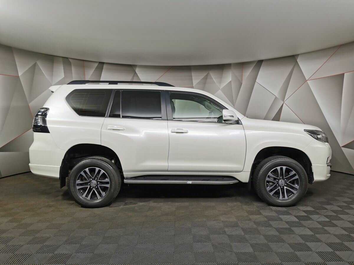 Купить Toyota Land Cruiser Prado с пробегом. Фото: #5