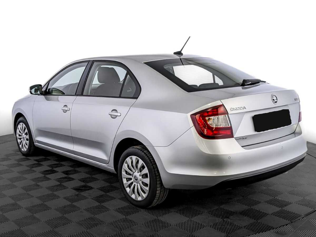 Купить Skoda Rapid с пробегом. Фото: #6