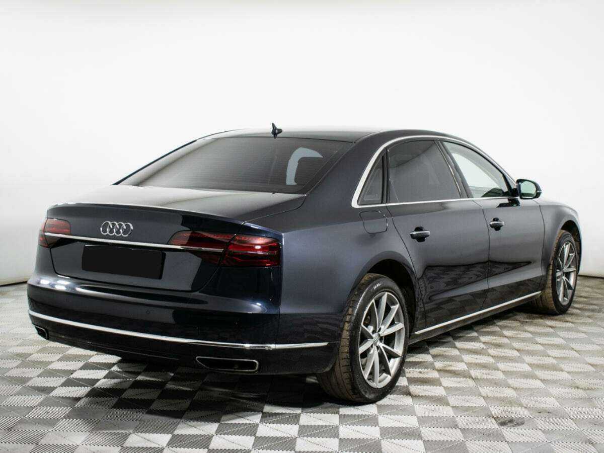 Купить Audi A8 с пробегом. Фото: #2