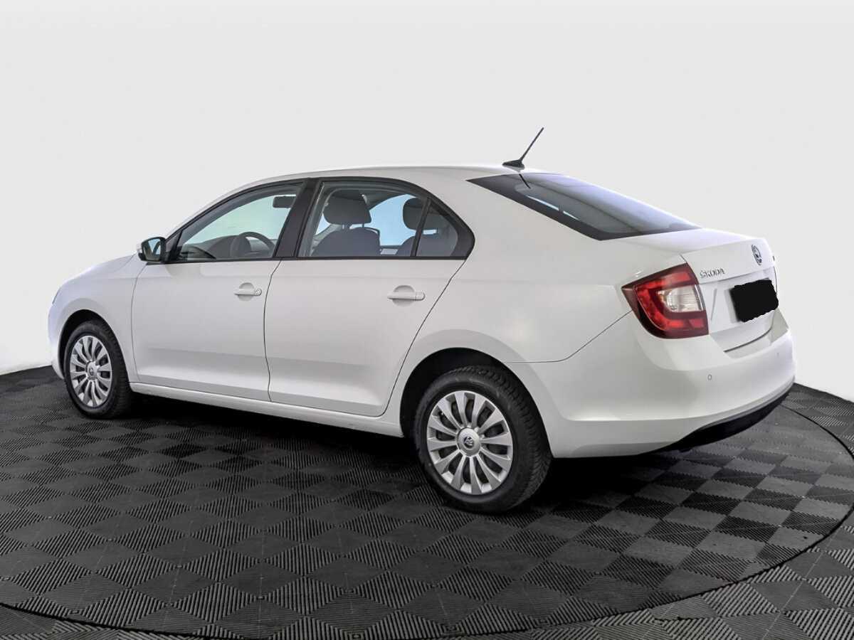 Купить Skoda Rapid с пробегом. Фото: #6