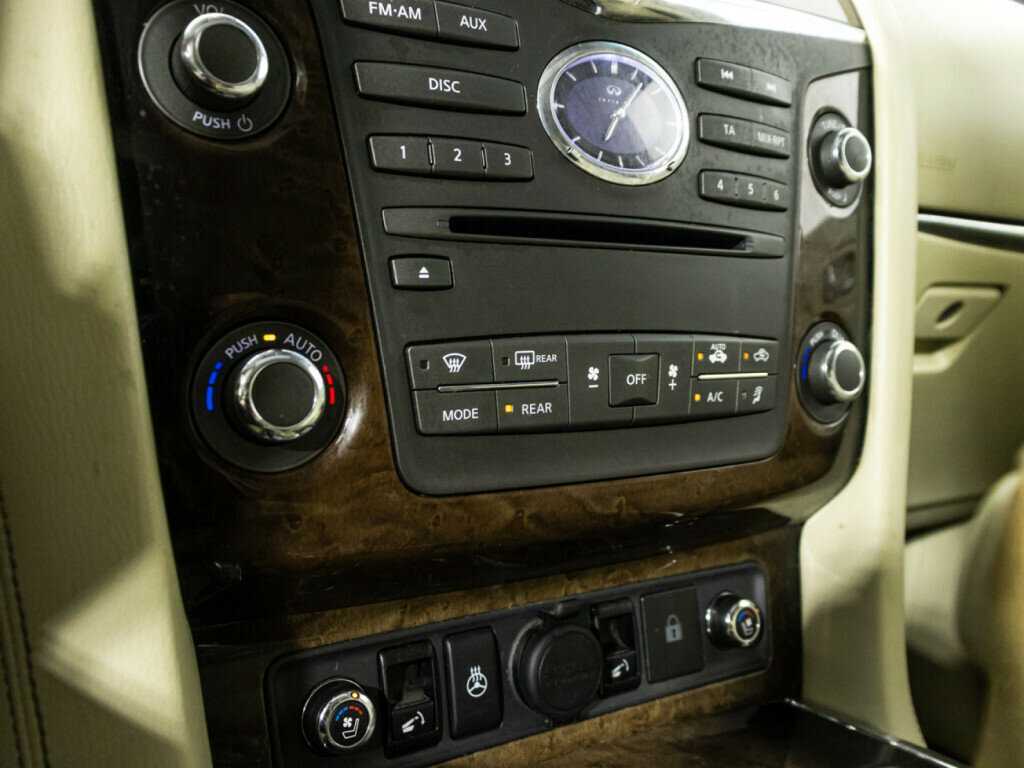 Купить Infiniti QX80 с пробегом. Фото: #16