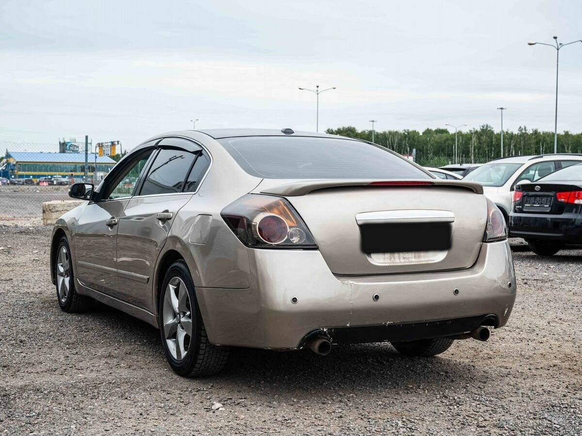 Купить Nissan Altima с пробегом. Фото: #3