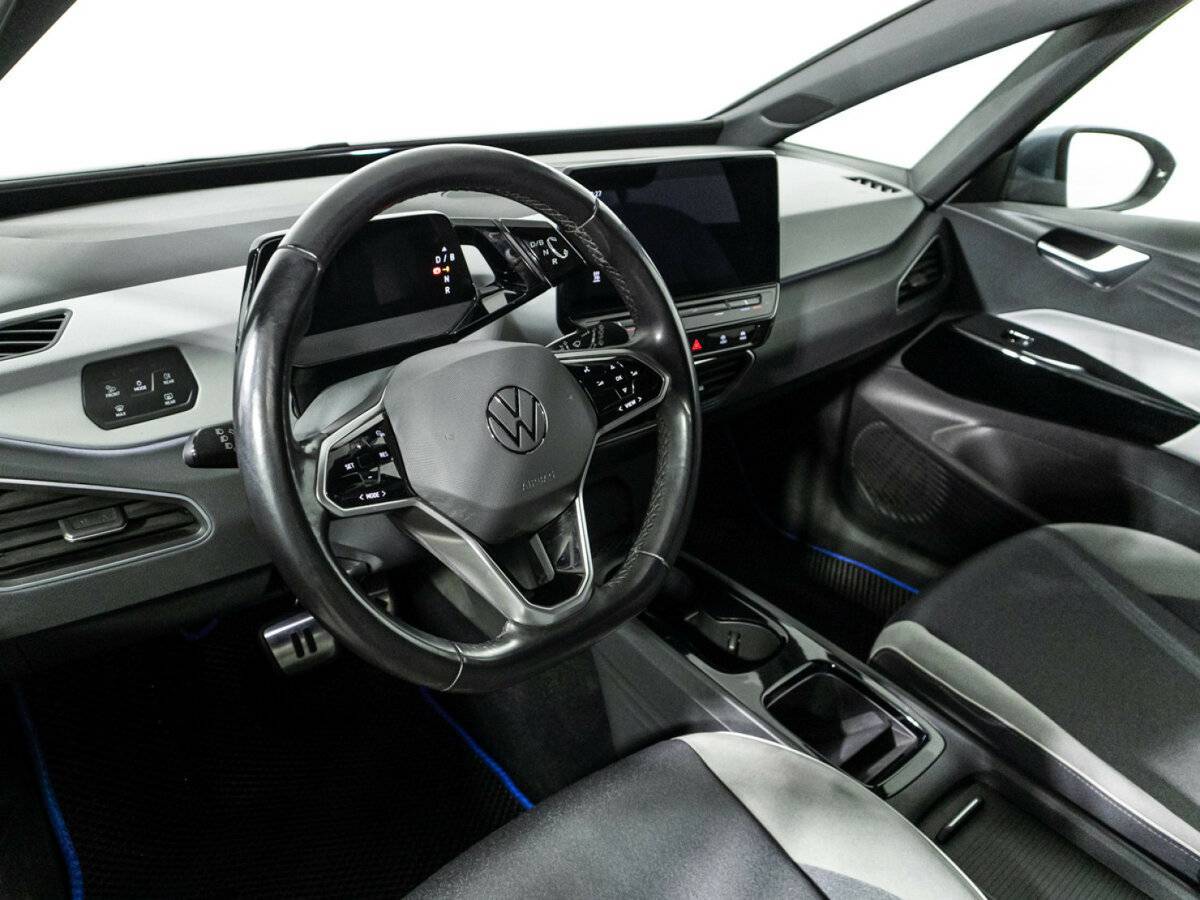 Купить Volkswagen ID.3 с пробегом. Фото: #10