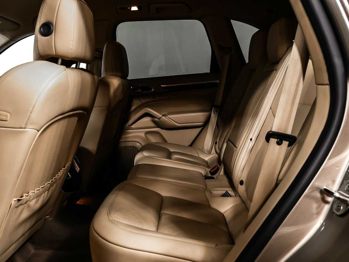 Купить Porsche Cayenne с пробегом. Фото: #12