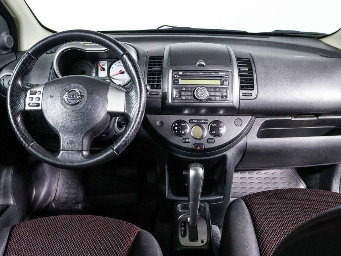Купить Nissan Note с пробегом. Фото: #9