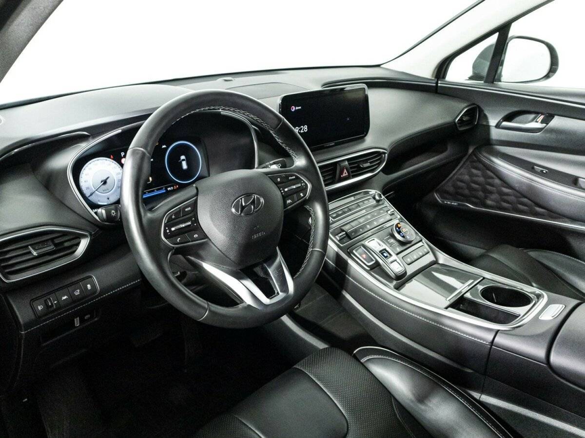 Купить Hyundai Santa Fe с пробегом. Фото: #10