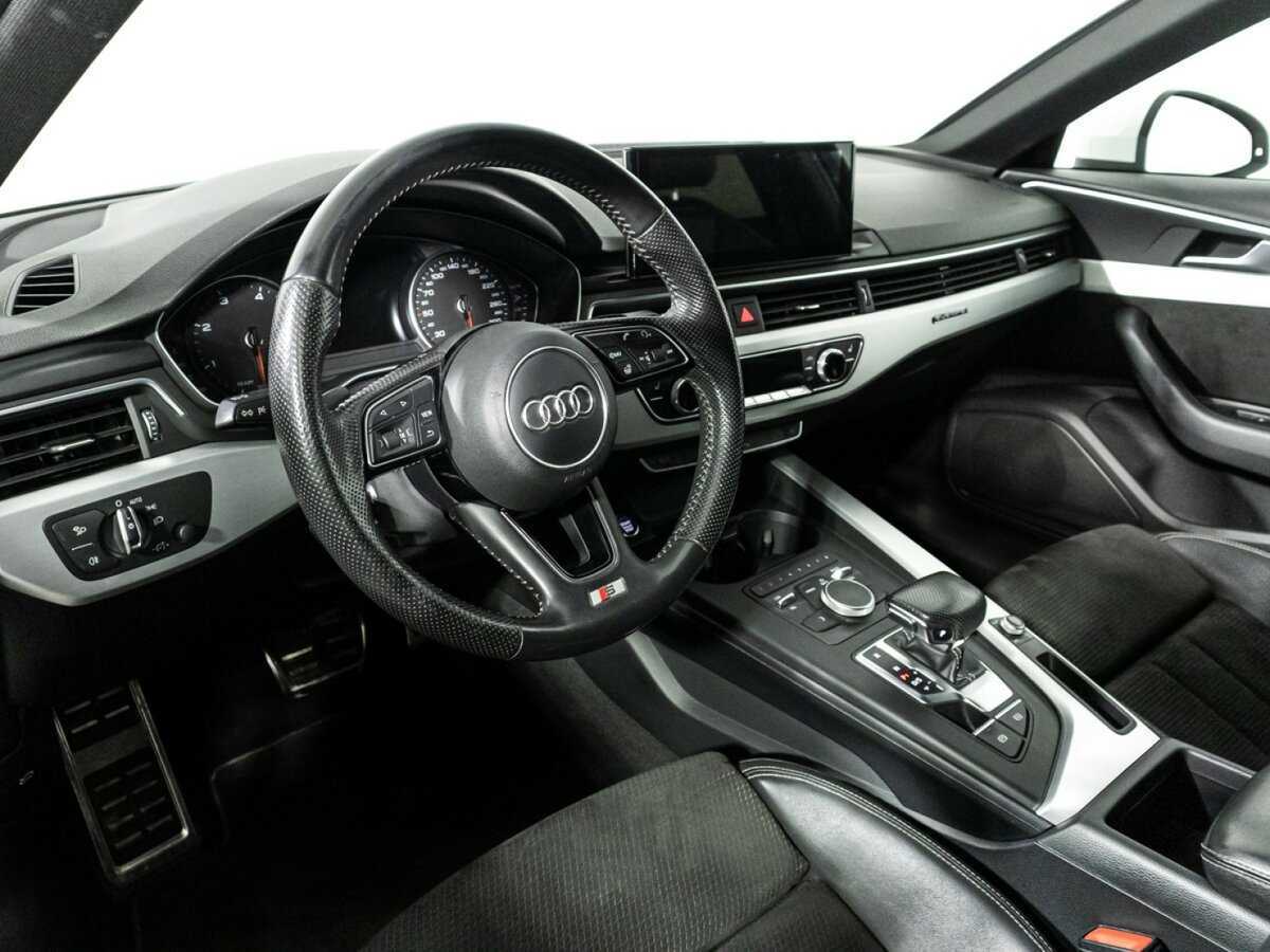Купить Audi A4 с пробегом. Фото: #10