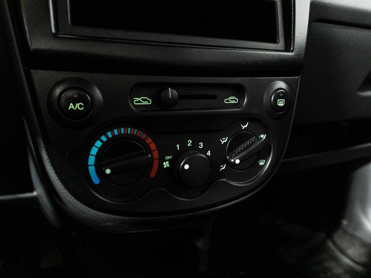 Купить Chevrolet Spark с пробегом. Фото: #14