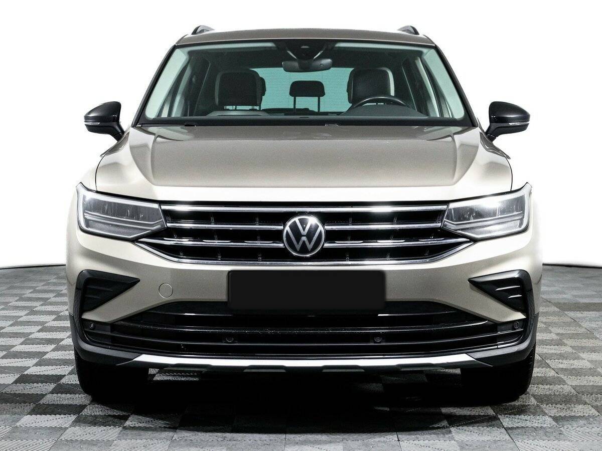 Купить Volkswagen Tiguan с пробегом. Фото: #1