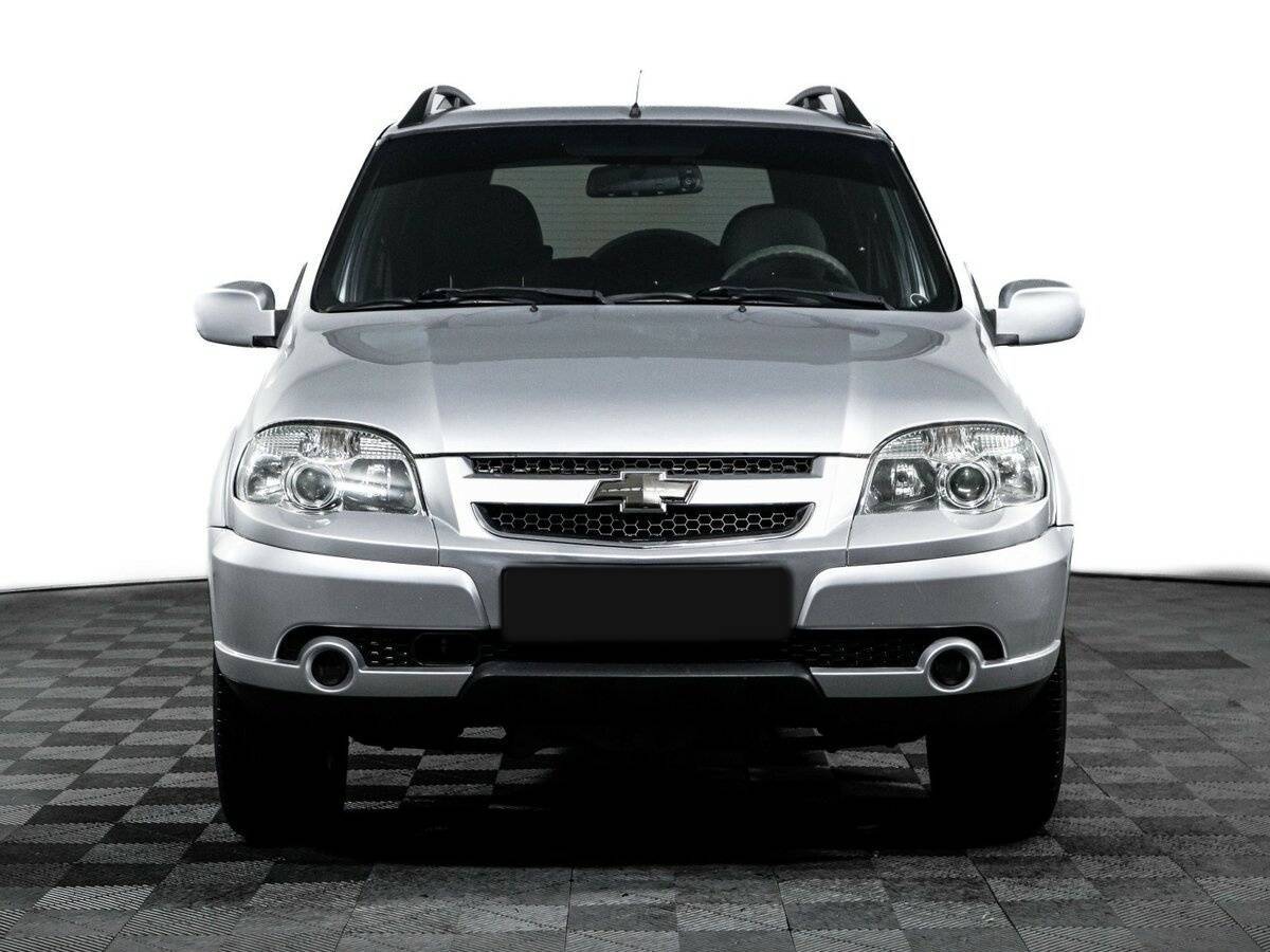 Купить Chevrolet Niva с пробегом. Фото: #1