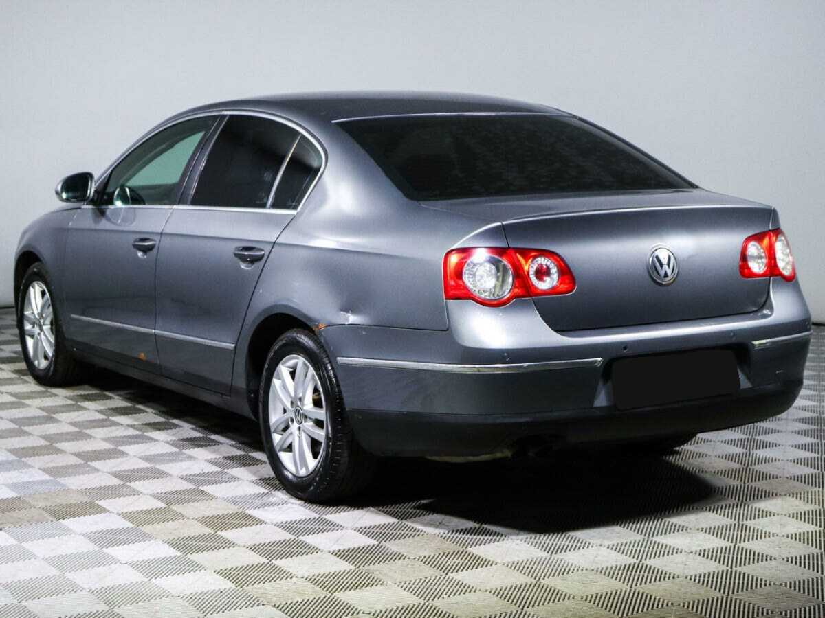 Купить Volkswagen Passat с пробегом. Фото: #6