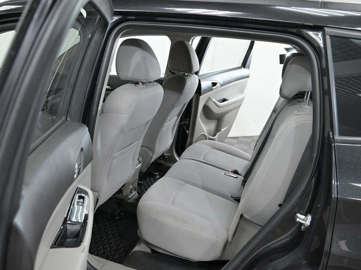 Купить Chevrolet Orlando с пробегом. Фото: #5