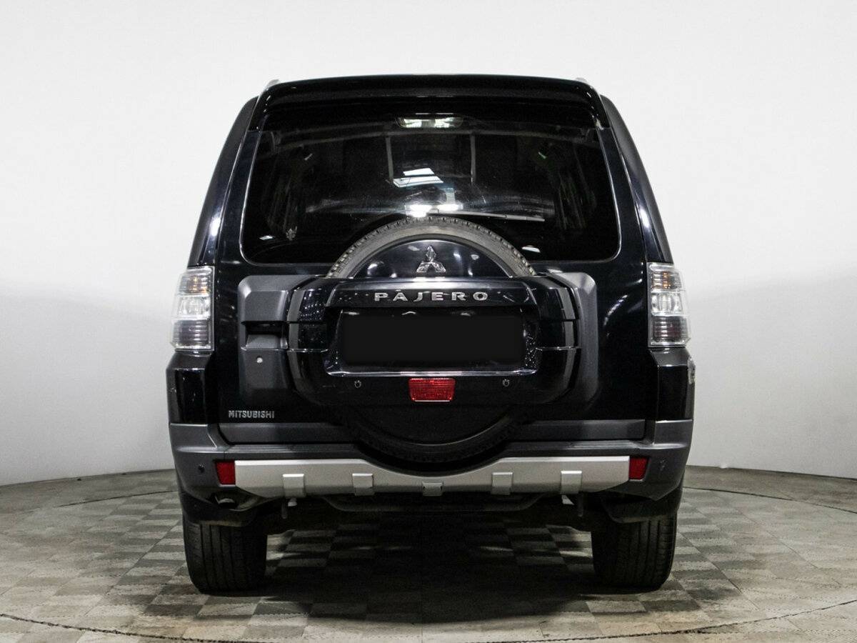 Купить Mitsubishi Pajero с пробегом. Фото: #5