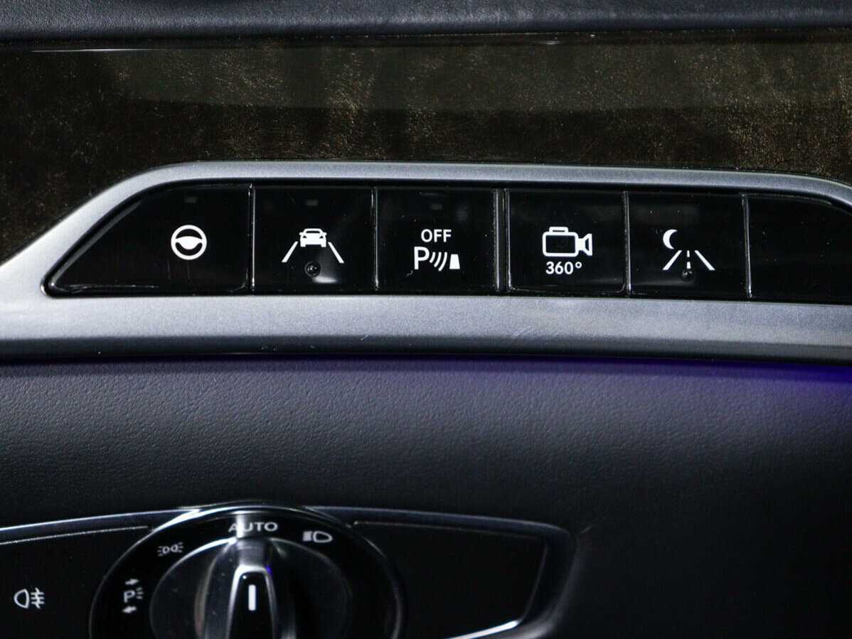 Купить Mercedes-Benz S-Класс AMG с пробегом. Фото: #24
