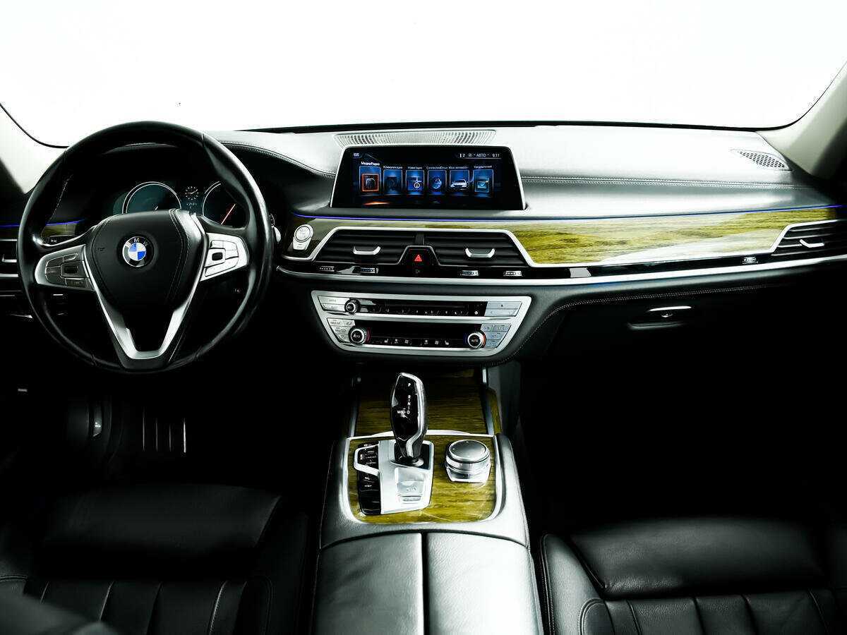 Купить BMW 7 серии с пробегом. Фото: #10