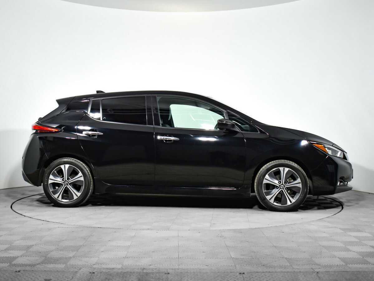 Купить Nissan Leaf с пробегом. Фото: #3