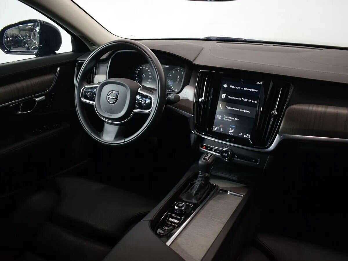 Купить Volvo S90 с пробегом. Фото: #10