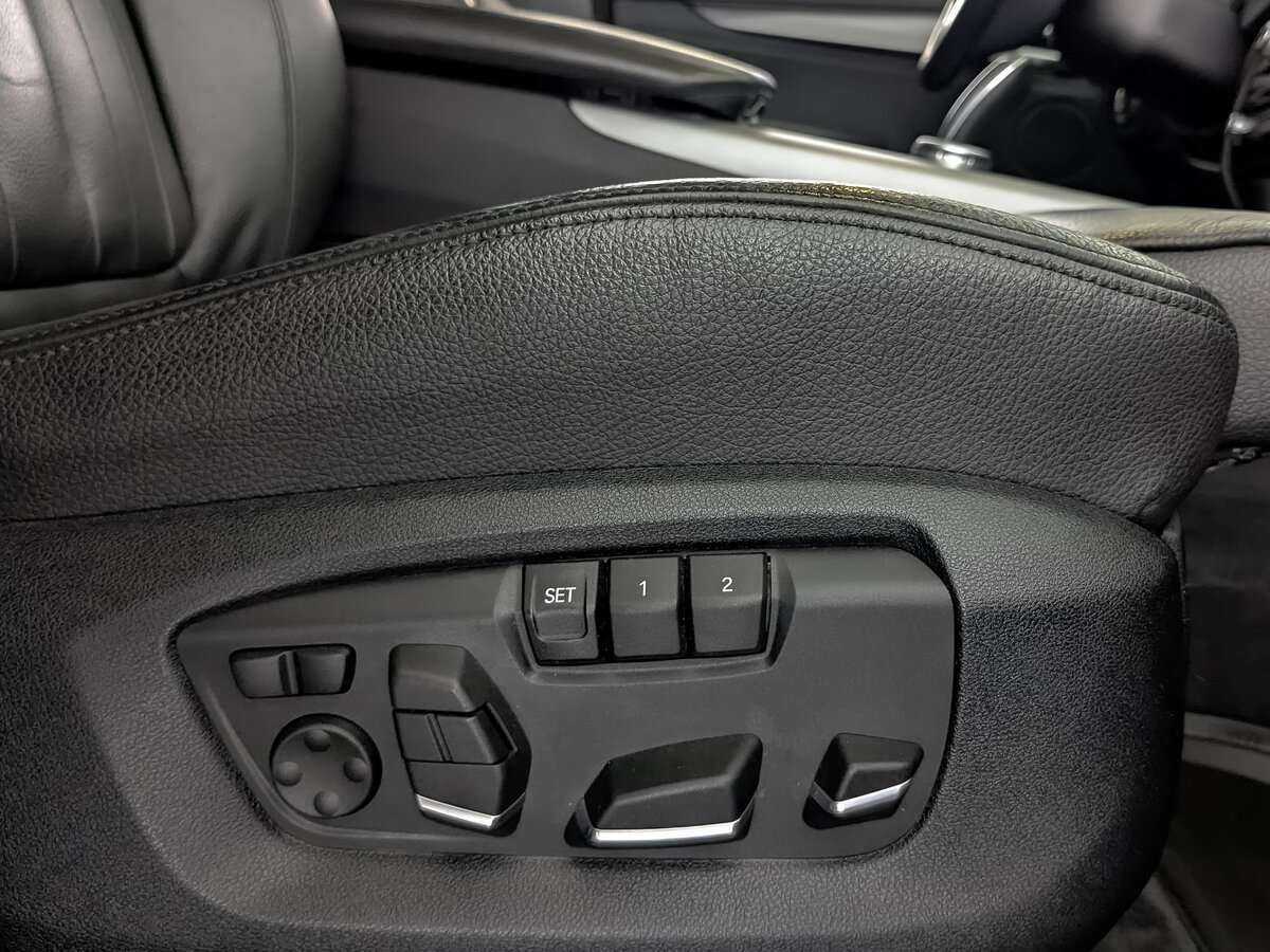 Купить BMW X5 с пробегом. Фото: #24