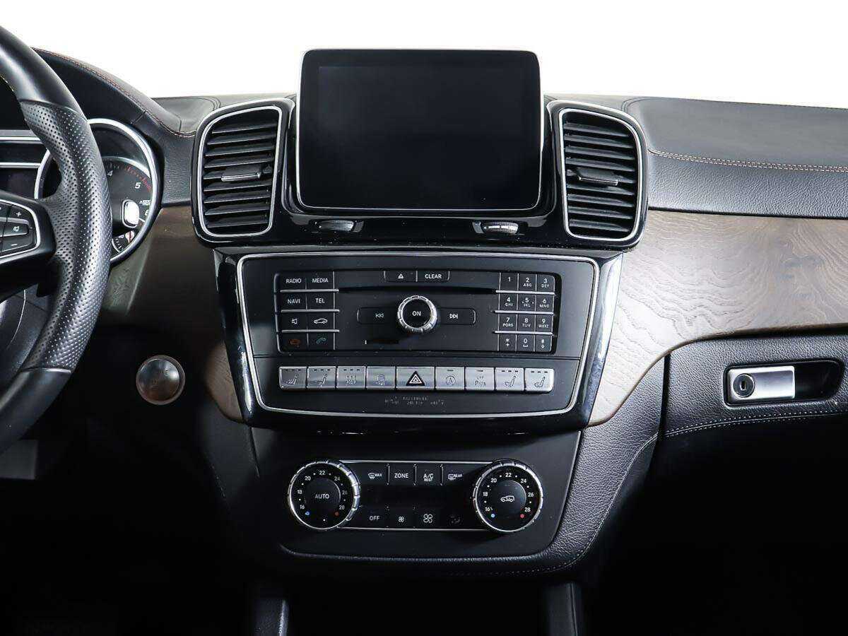 Купить Mercedes-Benz GLE с пробегом. Фото: #11