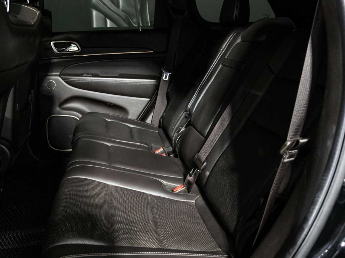 Купить Jeep Grand Cherokee с пробегом. Фото: #9