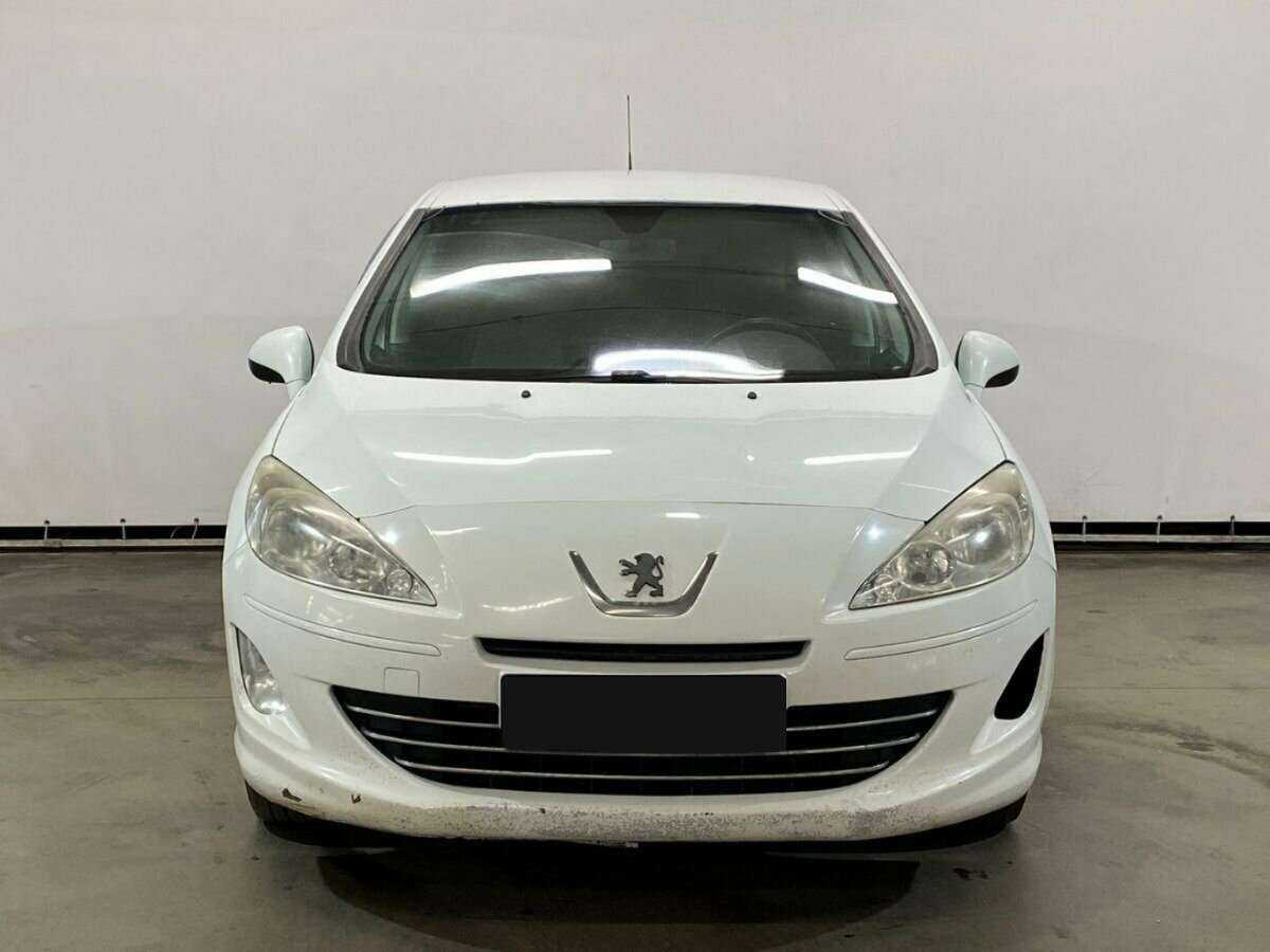 Купить Peugeot 408 с пробегом. Фото: #1