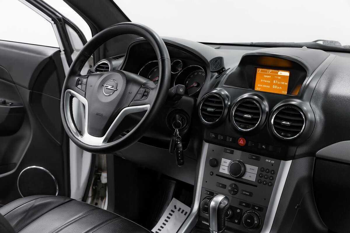 Купить Opel Antara с пробегом. Фото: #9