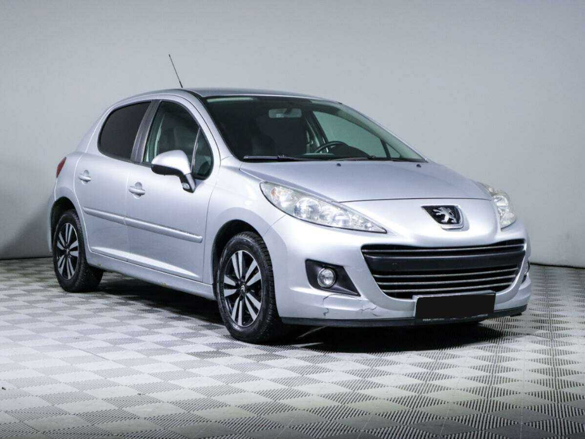 Купить Peugeot 207 с пробегом. Фото: #2
