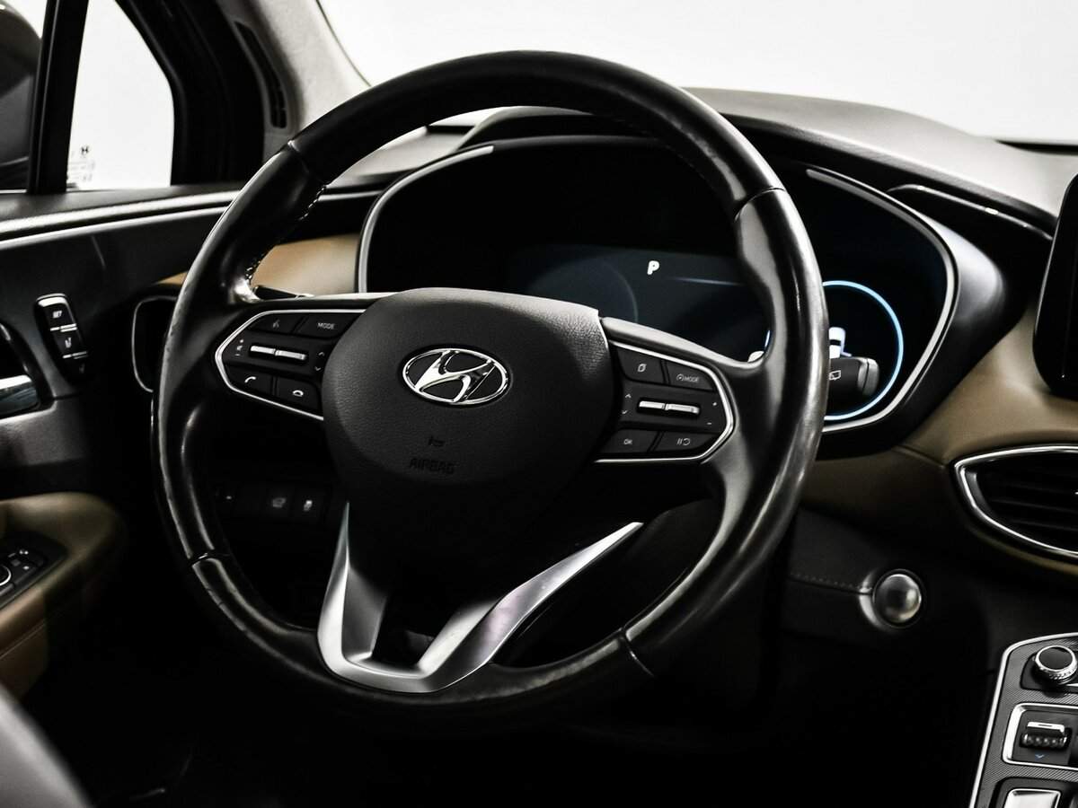 Купить Hyundai Santa Fe с пробегом. Фото: #11
