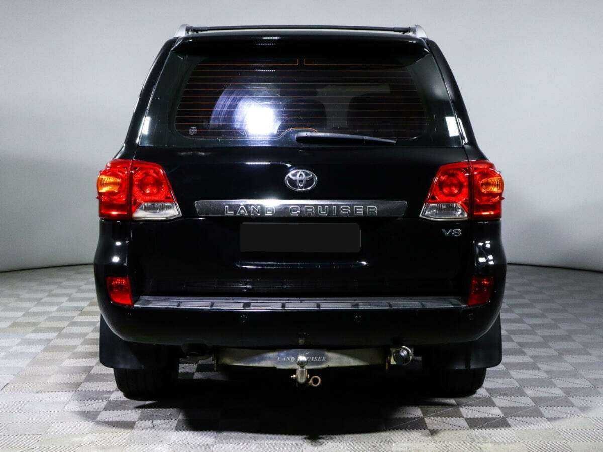 Купить Toyota Land Cruiser с пробегом. Фото: #4